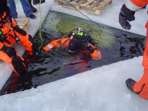 Ice Diving Operations